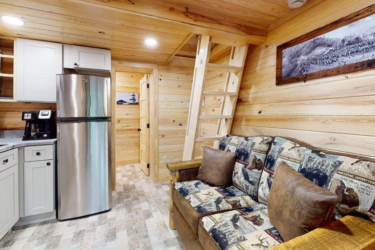 Down The Creek Villa Gatlinburg Exterior photo