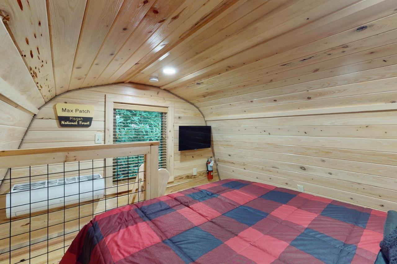 Down The Creek Villa Gatlinburg Exterior photo